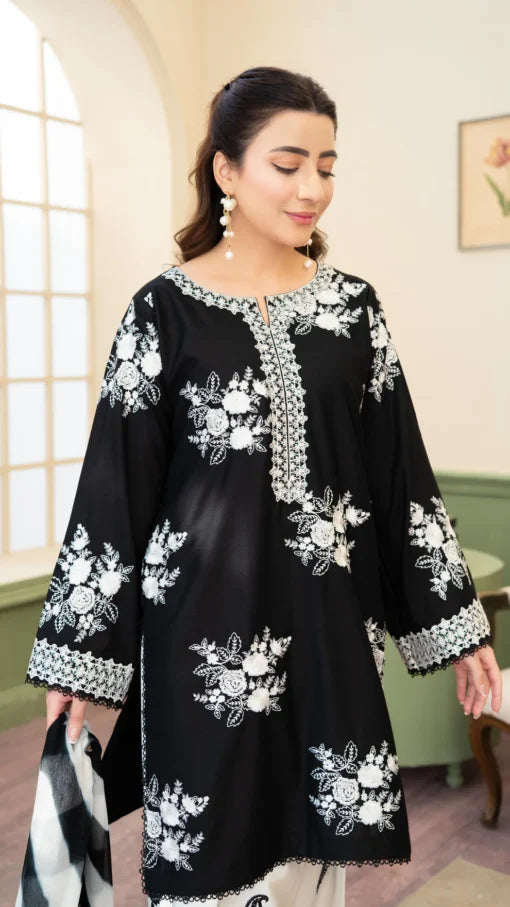 Zara by Shahjahan : Black Digital Printed Lawn Collection Replica