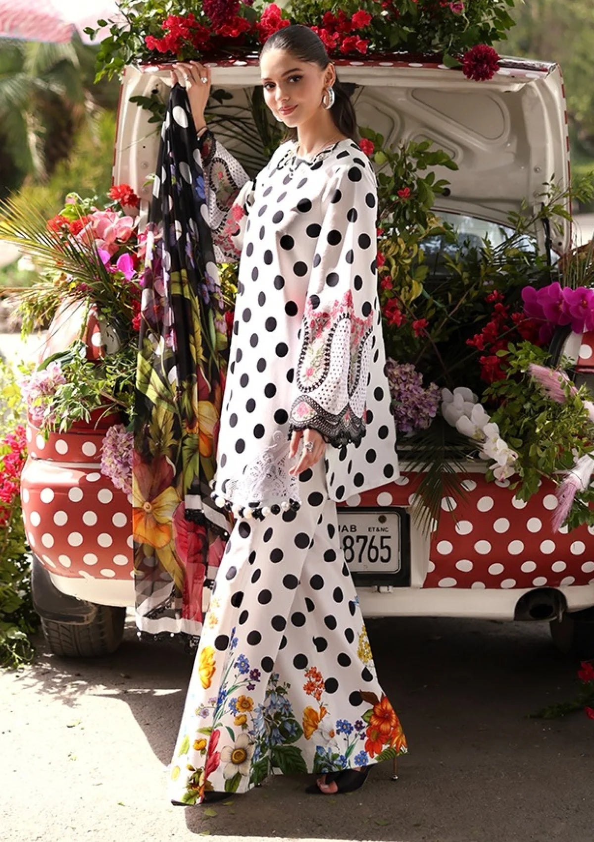 Maria B : White Printed Lawn Collection Replica