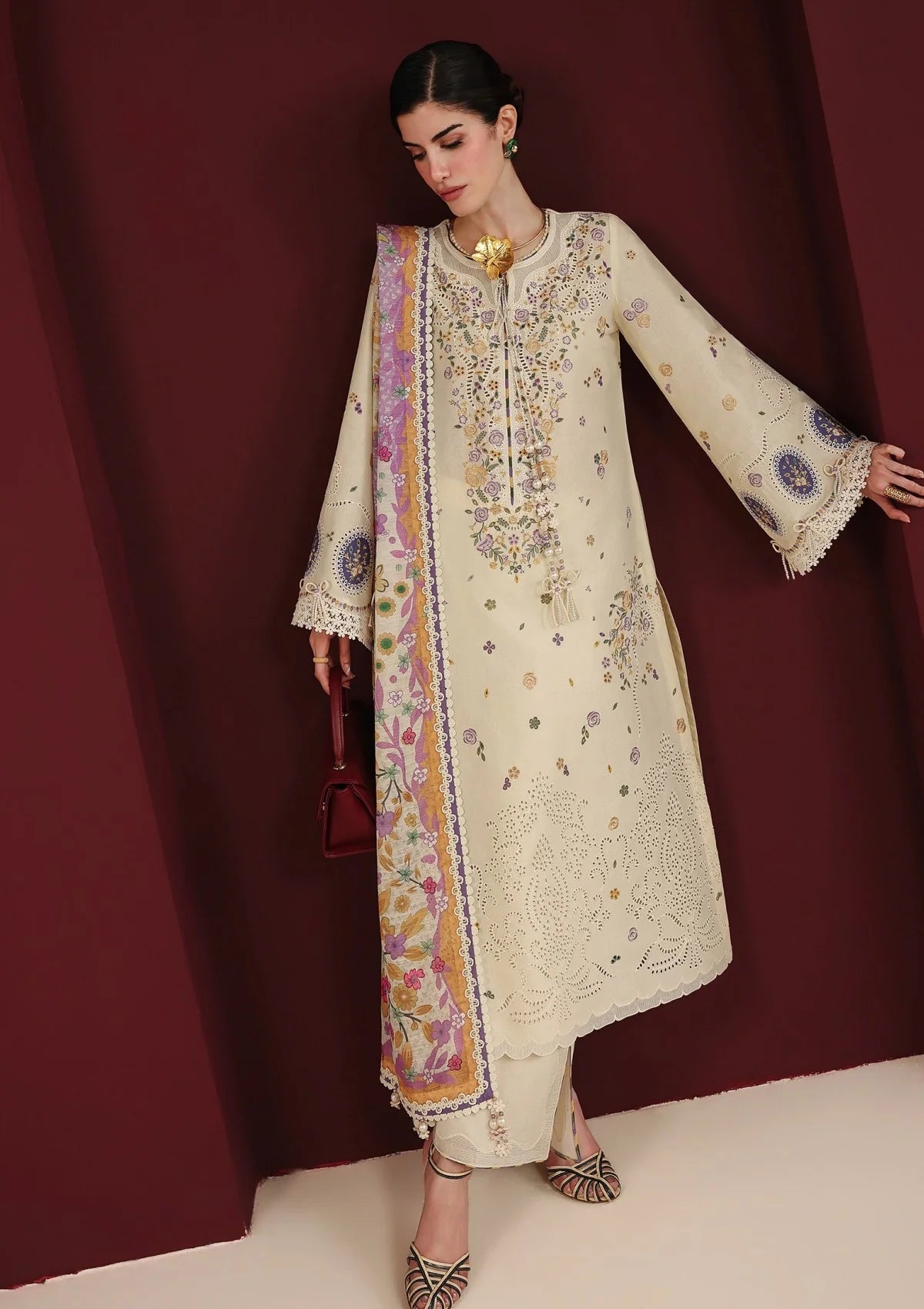 Jazmin : Skin Luxury Lawn Collection Replica